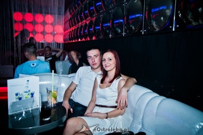 Sobotnia impreza w klubie X-Sensation w Myszyńcu [28.04.2012] - zdjęcie #44 - eOstroleka.pl