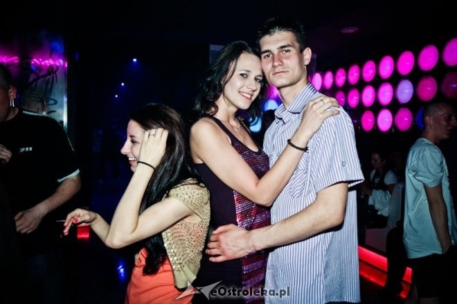 Sobotnia impreza w klubie X-Sensation w Myszyńcu [28.04.2012] - zdjęcie #53 - eOstroleka.pl