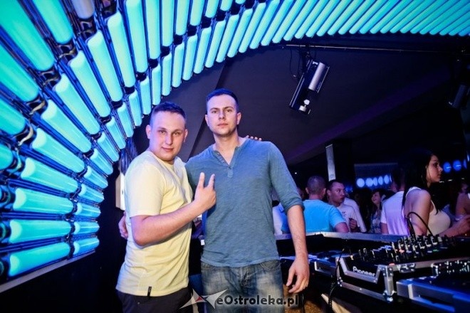Sobotnia impreza w klubie X-Sensation w Myszyńcu [28.04.2012] - zdjęcie #10 - eOstroleka.pl
