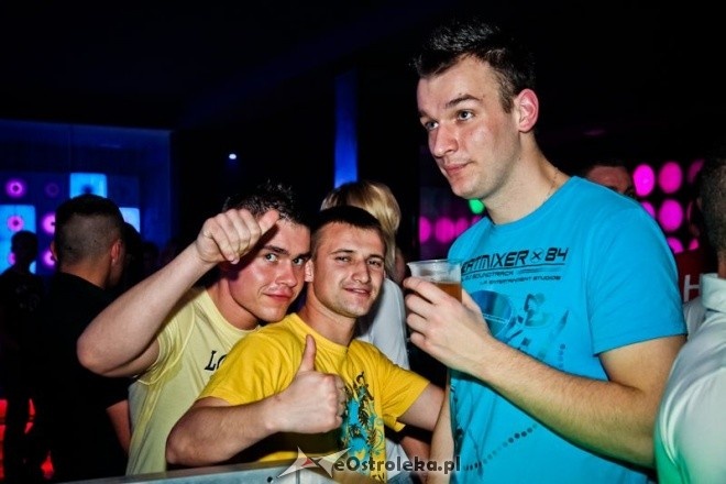 Sobotnia impreza w klubie X-Sensation w Myszyńcu [28.04.2012] - zdjęcie #9 - eOstroleka.pl
