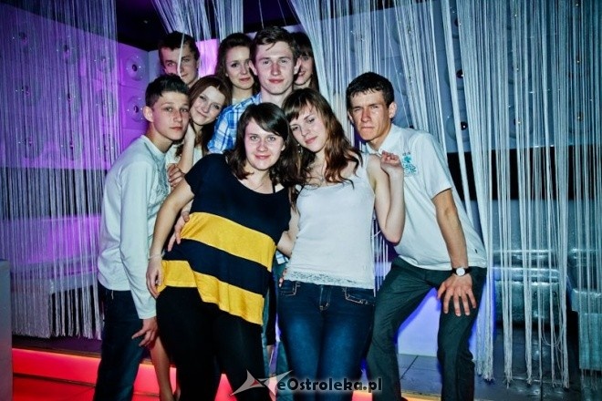 Sobotnia impreza w klubie X-Sensation w Myszyńcu [28.04.2012] - zdjęcie #4 - eOstroleka.pl