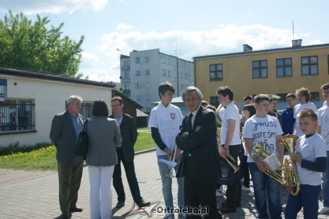 Różan: Protest w obronie zwolnionego dyrektora GOUK [14.05.2012] - zdjęcie #10 - eOstroleka.pl