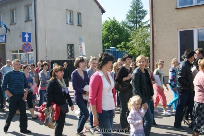 Różan: Protest w obronie zwolnionego dyrektora GOUK [14.05.2012] - zdjęcie #22 - eOstroleka.pl
