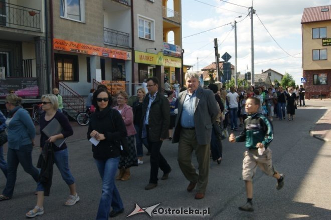 Różan: Protest w obronie zwolnionego dyrektora GOUK [14.05.2012] - zdjęcie #26 - eOstroleka.pl