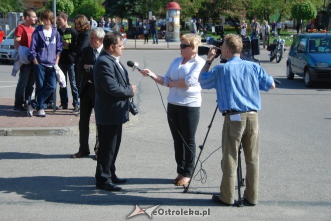 Różan: Protest w obronie zwolnionego dyrektora GOUK [14.05.2012] - zdjęcie #6 - eOstroleka.pl