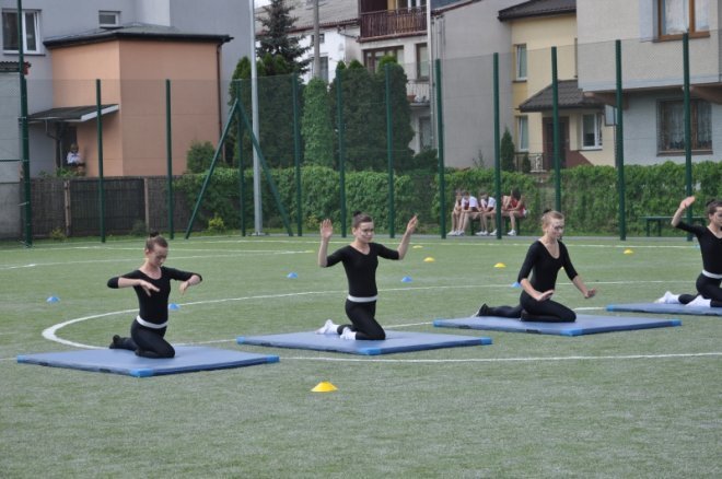 Orlik przy Gimnazjum nr 1 oficjalnie otwarty [14.V.2012] - zdjęcie #64 - eOstroleka.pl