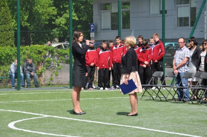 Orlik przy Gimnazjum nr 1 oficjalnie otwarty [14.V.2012] - zdjęcie #51 - eOstroleka.pl