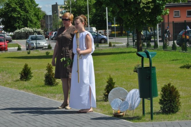 Orlik przy Gimnazjum nr 1 oficjalnie otwarty [14.V.2012] - zdjęcie #41 - eOstroleka.pl