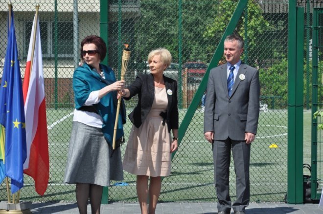 Orlik przy Gimnazjum nr 1 oficjalnie otwarty [14.V.2012] - zdjęcie #39 - eOstroleka.pl