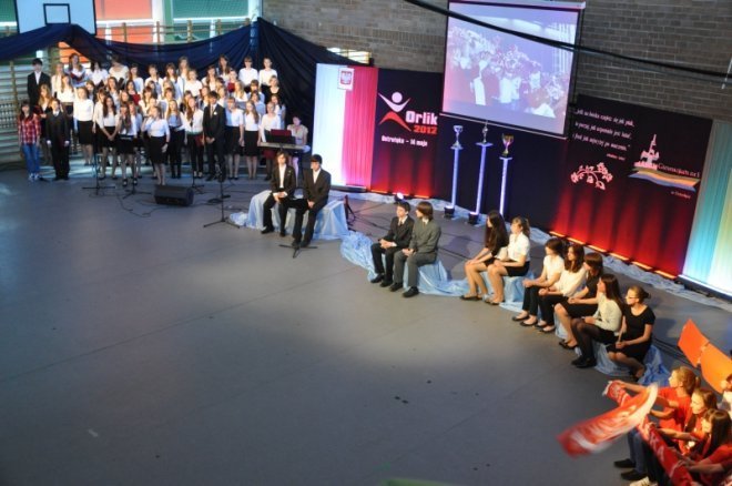 Orlik przy Gimnazjum nr 1 oficjalnie otwarty [14.V.2012] - zdjęcie #20 - eOstroleka.pl