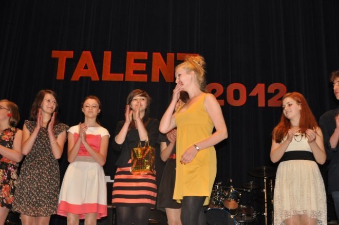 Joanna Bernatowicz zdobyła tytuł  Talentu 2012 [16.V.2012] - zdjęcie #21 - eOstroleka.pl