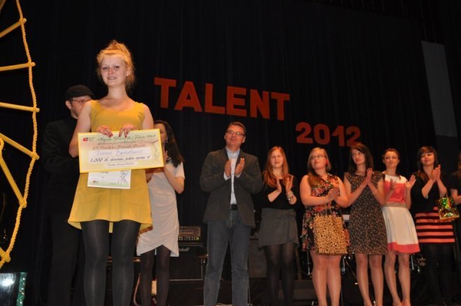 Joanna Bernatowicz zdobyła tytuł  Talentu 2012 [16.V.2012] - zdjęcie #14 - eOstroleka.pl