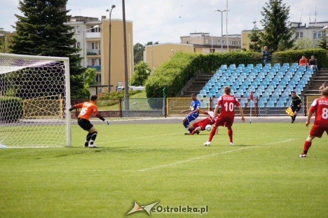 III Liga: Narew Ostrołęka - Zawisza Rzgów 0:1 [19.05.2012] - zdjęcie #20 - eOstroleka.pl
