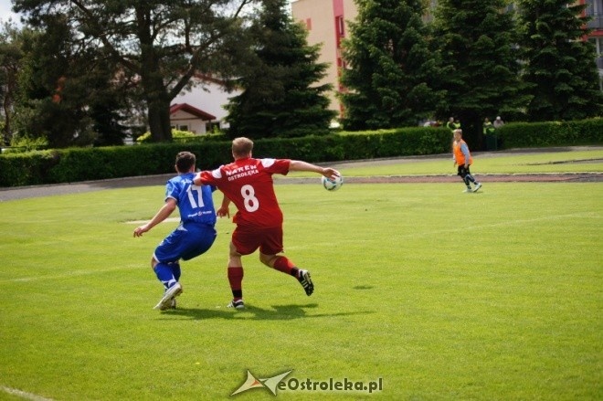 III Liga: Narew Ostrołęka - Zawisza Rzgów 0:1 [19.05.2012] - zdjęcie #15 - eOstroleka.pl