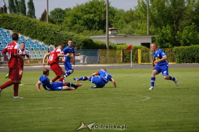 III Liga: Narew Ostrołęka - Zawisza Rzgów 0:1 [19.05.2012] - zdjęcie #10 - eOstroleka.pl