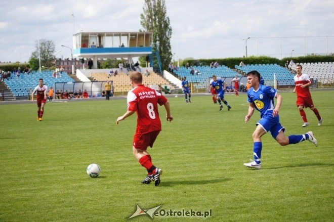 III Liga: Narew Ostrołęka - Zawisza Rzgów 0:1 [19.05.2012] - zdjęcie #8 - eOstroleka.pl