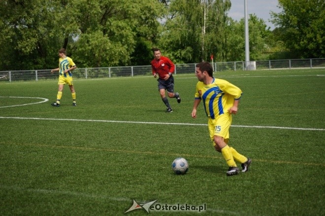 Liga Okręgowa: Korona HiD Ostrołęka - KS Pniewo 2:2 [19.05.2012]	 - zdjęcie #13 - eOstroleka.pl