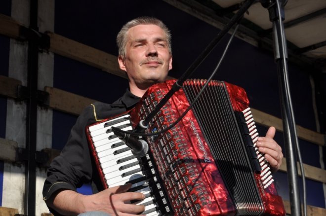 Zlot samochodów amerykańskich w Ostrołęce rozpoczęty [19.V.2012] - zdjęcie #13 - eOstroleka.pl