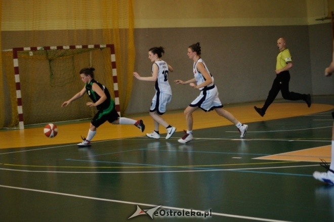 MP Kobiet U-16: MUKS Unia Basket Ostrołęka - ZKS Stal Stalowa Wola [21.05.2012] - zdjęcie #26 - eOstroleka.pl