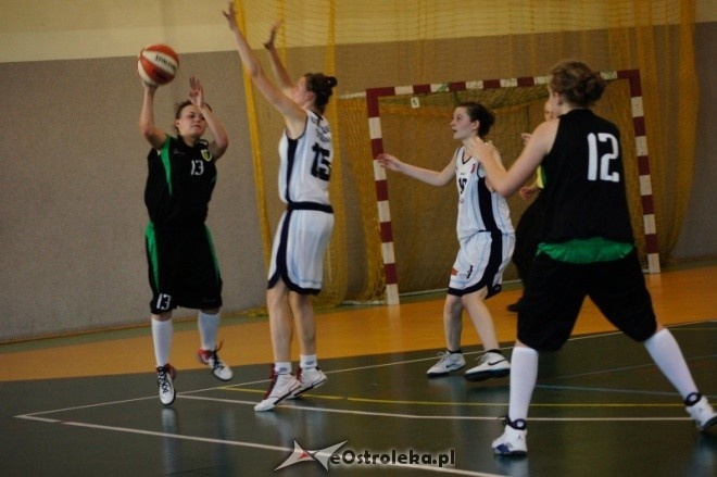MP Kobiet U-16: MUKS Unia Basket Ostrołęka - ZKS Stal Stalowa Wola [21.05.2012] - zdjęcie #8 - eOstroleka.pl