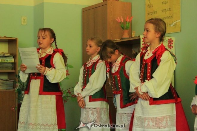 Dni Kultury Kurpiowskiej w SP 10 [22.05.2012] - zdjęcie #32 - eOstroleka.pl