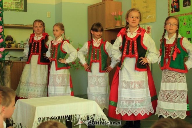 Dni Kultury Kurpiowskiej w SP 10 [22.05.2012] - zdjęcie #27 - eOstroleka.pl