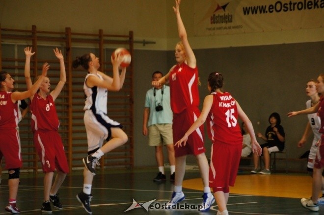 MP Kobiet U-16: MUKS Unia Basket Ostrołęka - TS Wisła Kraków [24.05.2012] - zdjęcie #14 - eOstroleka.pl