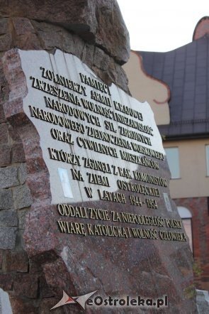 W hołdzie rotmistrzowi Pileckiemu [25.05.2012] - zdjęcie #12 - eOstroleka.pl