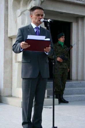 181 rocznica Bitwy pod Ostrołęką: Mauzoleum poległych w bitwie oficjalnie otwarte [26.V.2012] - zdjęcie #44 - eOstroleka.pl