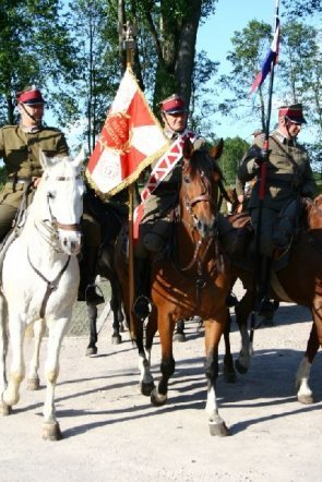 181 rocznica Bitwy pod Ostrołęką: Mauzoleum poległych w bitwie oficjalnie otwarte [26.V.2012] - zdjęcie #5 - eOstroleka.pl