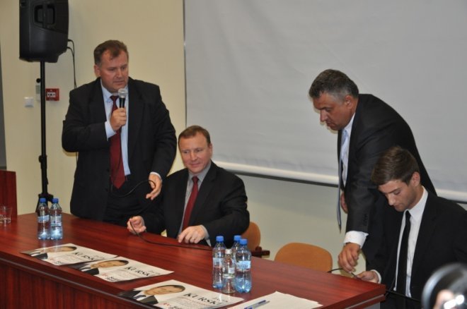 Jacek Kurski w Ostrołęce [28.V.2012] - zdjęcie #11 - eOstroleka.pl