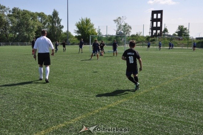 Mini Euro Ostrołęka 2012: Francja (SP 3 O-ka II) - Anglia (SP 5 O-ka) 3:6 [28.05.2012] - zdjęcie #25 - eOstroleka.pl