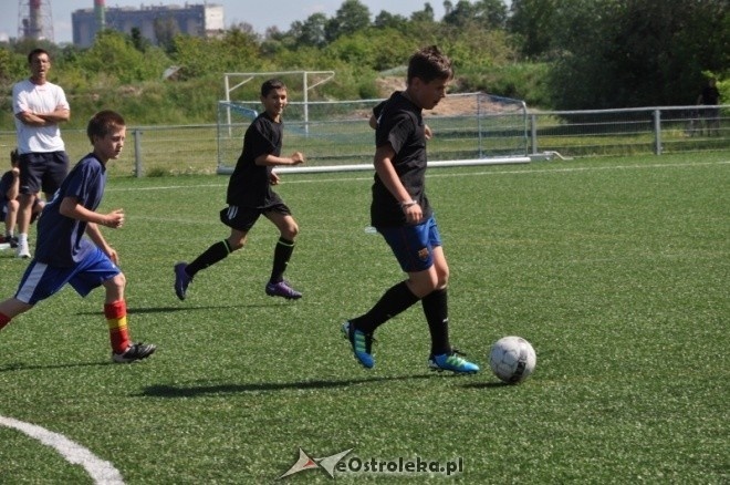 Mini Euro Ostrołęka 2012: Francja (SP 3 O-ka II) - Anglia (SP 5 O-ka) 3:6 [28.05.2012] - zdjęcie #15 - eOstroleka.pl