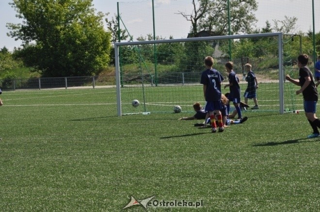 Mini Euro Ostrołęka 2012: Francja (SP 3 O-ka II) - Anglia (SP 5 O-ka) 3:6 [28.05.2012] - zdjęcie #12 - eOstroleka.pl