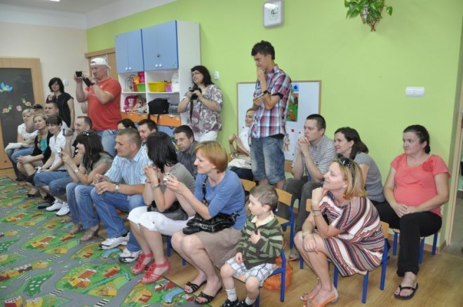 Święto rodziny w Przedszkolu Miejskim nr 1 [29.V.2012] - zdjęcie #7 - eOstroleka.pl