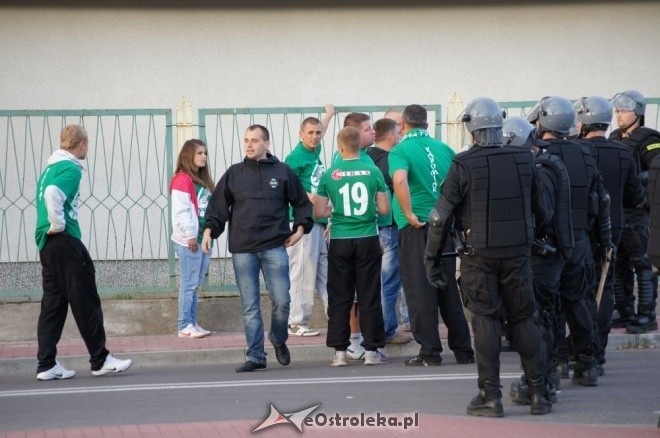 Stadion zamknięty dla kibiców: Narew Ostrołęka - Radomiak Radom 0:5 [30.05.2012] - zdjęcie #3 - eOstroleka.pl