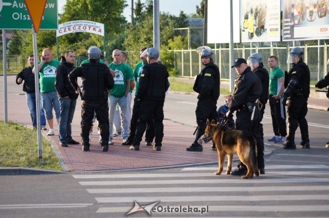 Stadion zamknięty dla kibiców: Narew Ostrołęka - Radomiak Radom 0:5 [30.05.2012] - zdjęcie #1 - eOstroleka.pl