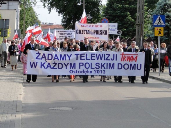 Marsz w obronie TV Trwam i wolnych mediów [3.VI.2012] - zdjęcie #30 - eOstroleka.pl