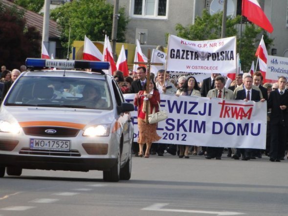 Marsz w obronie TV Trwam i wolnych mediów [3.VI.2012] - zdjęcie #21 - eOstroleka.pl