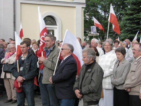 Marsz w obronie TV Trwam i wolnych mediów [3.VI.2012] - zdjęcie #25 - eOstroleka.pl