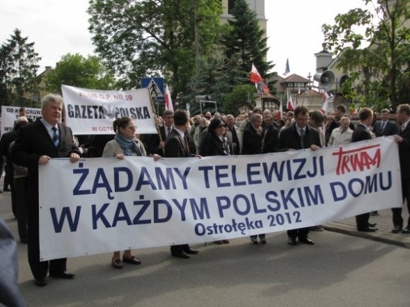 Marsz w obronie TV Trwam i wolnych mediów [3.VI.2012] - zdjęcie #30 - eOstroleka.pl