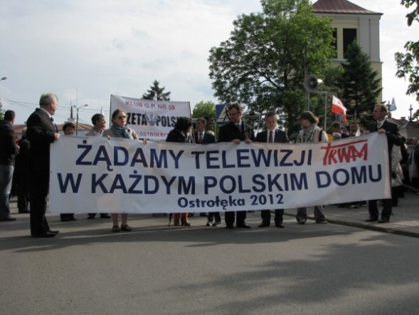 Marsz w obronie TV Trwam i wolnych mediów [3.VI.2012] - zdjęcie #31 - eOstroleka.pl
