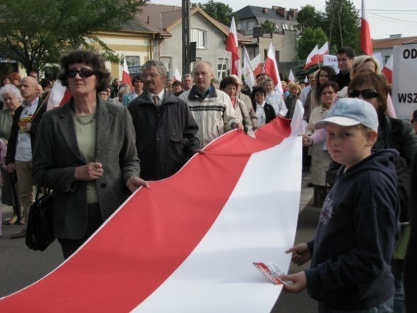 Marsz w obronie TV Trwam i wolnych mediów [3.VI.2012] - zdjęcie #33 - eOstroleka.pl