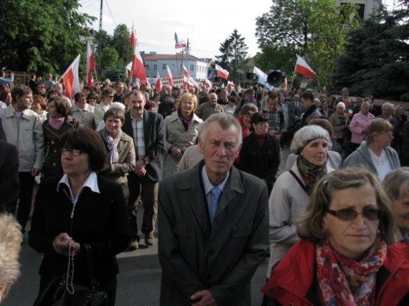Marsz w obronie TV Trwam i wolnych mediów [3.VI.2012] - zdjęcie #44 - eOstroleka.pl