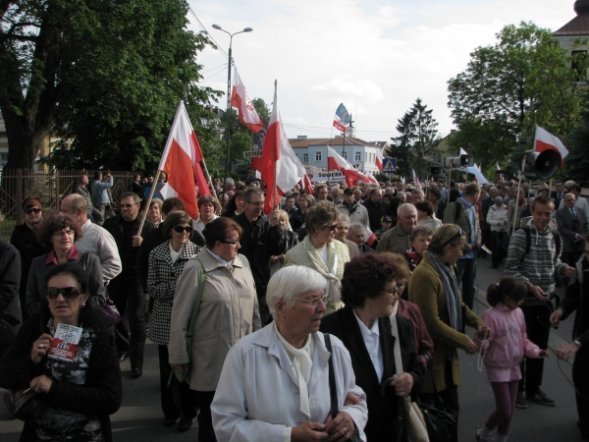 Marsz w obronie TV Trwam i wolnych mediów [3.VI.2012] - zdjęcie #45 - eOstroleka.pl