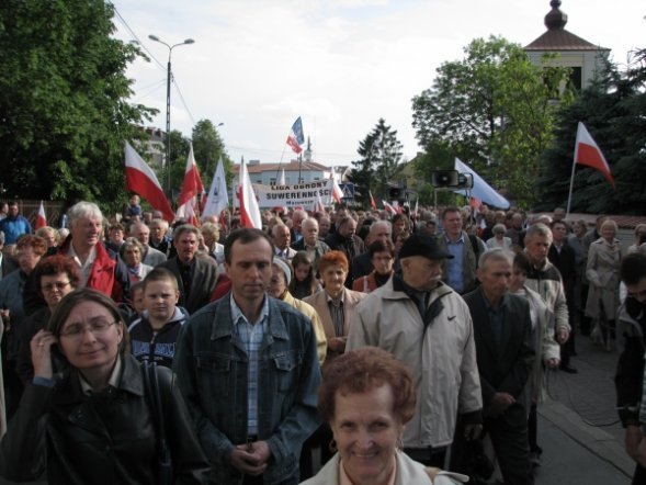 Marsz w obronie TV Trwam i wolnych mediów [3.VI.2012] - zdjęcie #46 - eOstroleka.pl