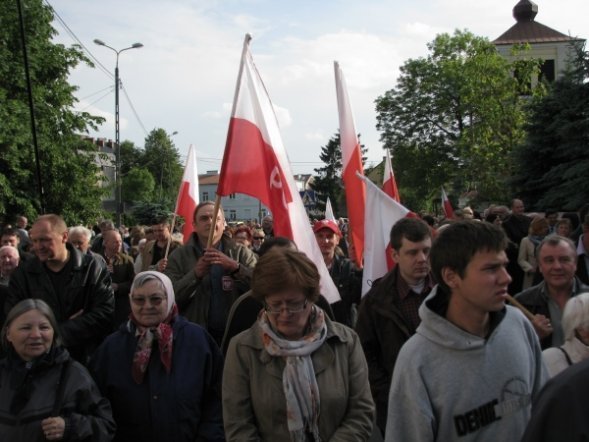 Marsz w obronie TV Trwam i wolnych mediów [3.VI.2012] - zdjęcie #49 - eOstroleka.pl