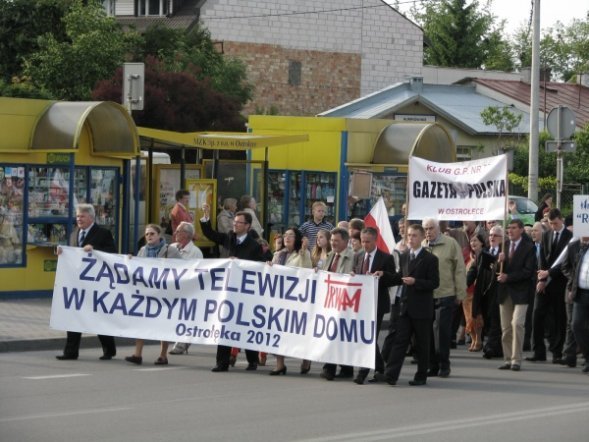 Marsz w obronie TV Trwam i wolnych mediów [3.VI.2012] - zdjęcie #52 - eOstroleka.pl