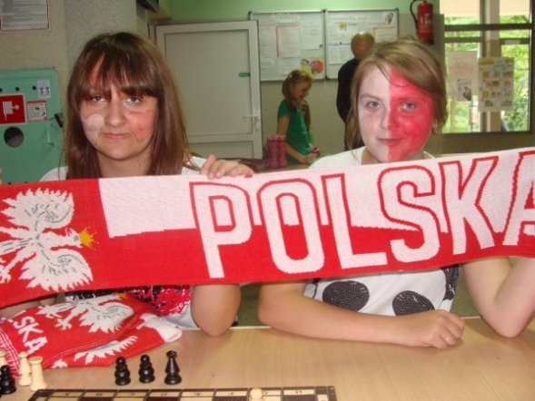 Kibicujemy Fair Play - Festyn w Zespole Szkoł nr 4 w Ostrołęce [5 VI 2012] - zdjęcie #10 - eOstroleka.pl