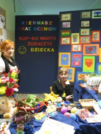 Kibicujemy Fair Play - Festyn w Zespole Szkoł nr 4 w Ostrołęce [5 VI 2012] - zdjęcie #19 - eOstroleka.pl